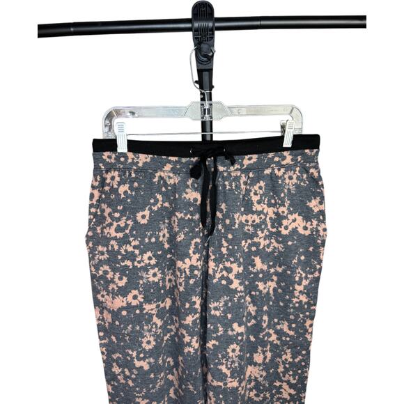 Cuddl Duds Comfortwear Slim Pants Black Stamp Floral Medium NWOT Pull-On Comfort - Picture 4 of 9